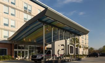 Aloft Charleston Airport & Convention Center