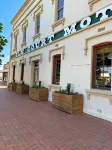 Elm Court Motel Hotels in Albury