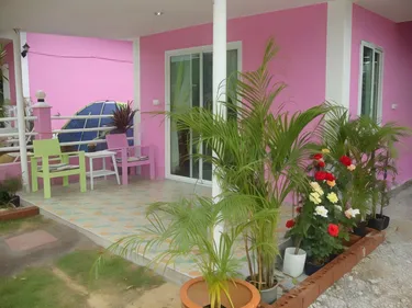 รูปภาพของบ้านกรชมพู