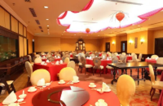 Mines Beach Resort Hotel Hotels in Seri Kembangan