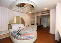 Midi Motel Tainan Branch Hotel a Tainan