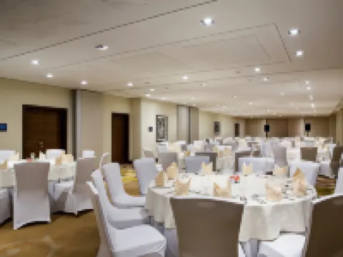 The Tower Plaza Hotel Dubai Hotels in Dubai