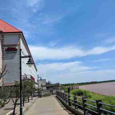 Chateau Moncton, Trademark Collection by Wyndham Hotel Exterior