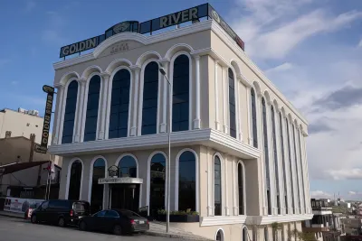 Golden River Hotel by Continent Hôtels à proximité de l'Aéroport d'Istanbul
