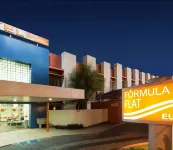 Fórmula Arrey酒店 - 特雷西納