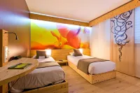 La Croix de Savoie & Spa فنادق في Samoens