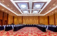 Avenzel Hotel & Convention Cibubur Hotels in Jatisampurna