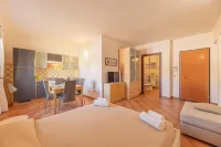 Rilassante Cristal Blu Studio posti letto num1496 Hotel in zona Spiaggia Rena di Ponente