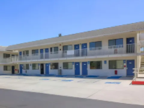 Vagabond Inn Sylmar Hotels in Sylmar