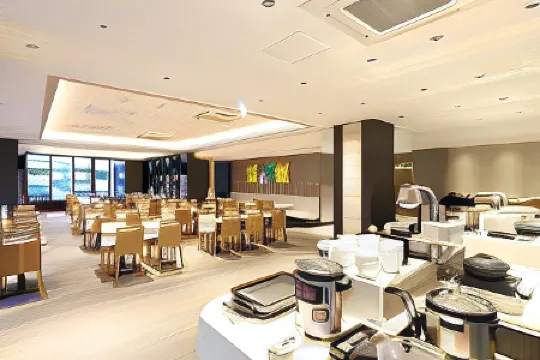 Smile Hotel Osaka Yotsubashi Отели рядом со станцией Dome-Mae Railway Station