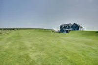 Blue Birds Perch Stunning Home on Private Hilltop - Homestays