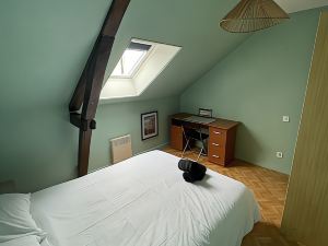 Chambre dans une agréable maison