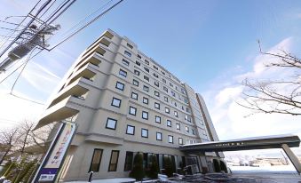 Hotel Route-Inn Tsuruoka Inter - Housity