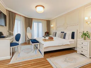 Grant Boutique Hotel
