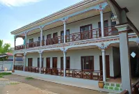 Mama Leurth Sunset Guesthouse Hotels in Khon