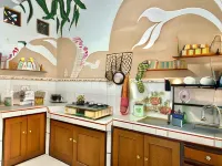 ZZZ Hostel Ijen Hotels in Giri