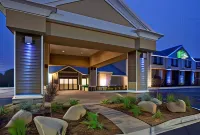 Holiday Inn Express & Suites Willmar