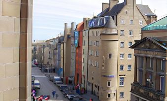 Royal Mile Mansions Apartment Edinburgh