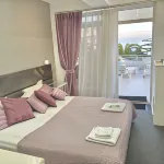 Constanta Hotel 新阿索斯住宿飯店