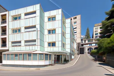Bon Port Hotel di Montreux