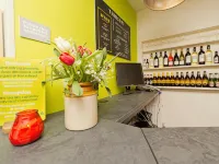 YHA Brecon Beacons - bar