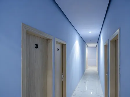 RedDoorz Near Pasar Batang Отели в г. Batang