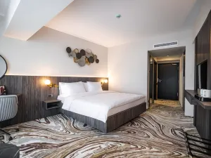 Ramada by Wyndham Bucharest Otopeni Airport