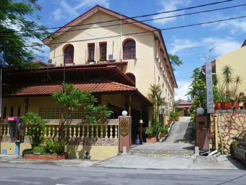 Anggerik Lodging Hotel di Gelugor