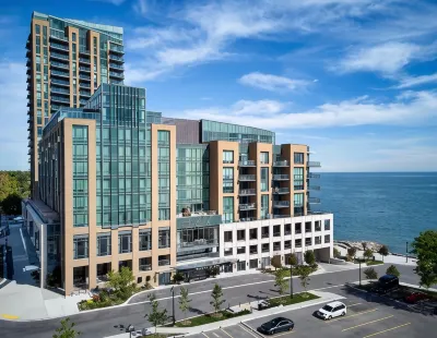 The Pearle Hotel & Spa, Autograph Collection Hotels near Burlington Public Library - Central Branch