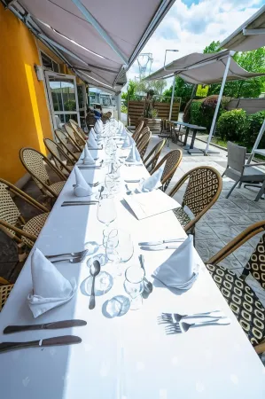 Logis Hôtel - le Relais du Parisis