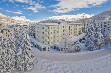 Hotel Laudinella Отели в г. Санкт-Мориц