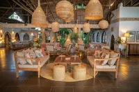 Temple Point Resort فنادق في Uyombo
