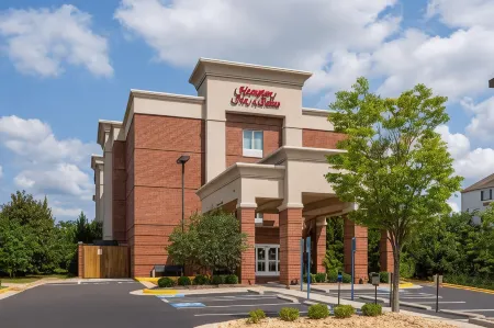 Hampton Inn & Suites Herndon-Reston