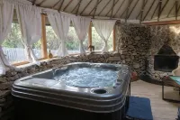 Ecolodges en Provence Hotels in Saint-Maximin-la-Sainte-Baume