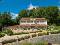 Club Mahindra Derby Green, Ooty Hotels near Chandrlok