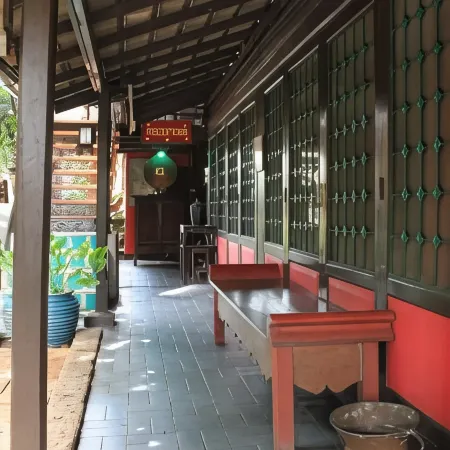 The Riverside Guest House