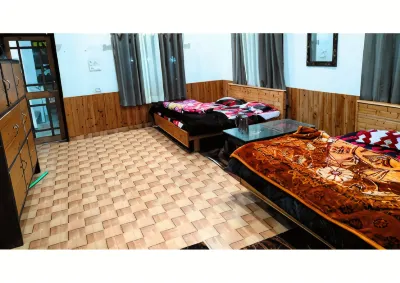 Chakrata Sky Hills Resort & Restaurant Hotel in zona Chirmiri Peak/Top