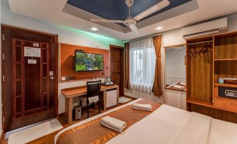 Maamadi Boutique
