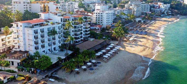 Emperador Vallarta Beachfront Hotel and Suites Hotels in Puerto Vallarta