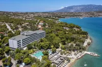 King Saron Hotel Resort Hotels near Corinth Canal