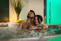 Palazzo Iaquinta - Rooms, Restaurant & Wellness Các khách sạn ở Prignano Cilento
