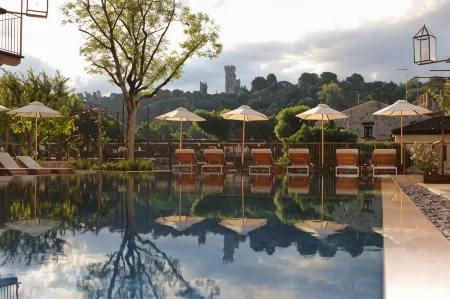 Corte Regia Relais & Spa Отели в г. Монцамбано