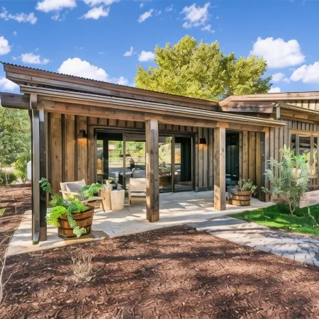 Canyon Casitas at Zion