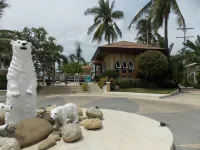 Bearland Paradise Resort Hotels in Tigbauan