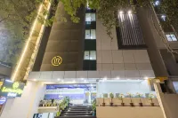 Lemonridge Hotels Kukatpally Hotel in zona Mallikarjun Temple