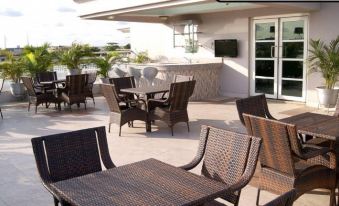 Excel Oriental Hotel & Suites