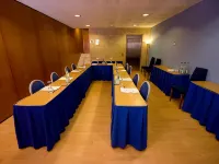 Hotel Viladomat Hotels near Parc Guell