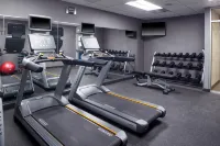 Fairfield Inn & Suites Detroit Canton Hotels in Canton