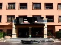 Mogador Menzah Appart Hôtel Hotels near Marrakech Menara Airport