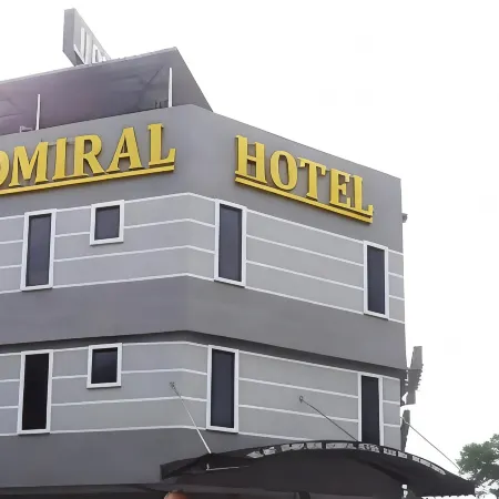 Admiral Hotel